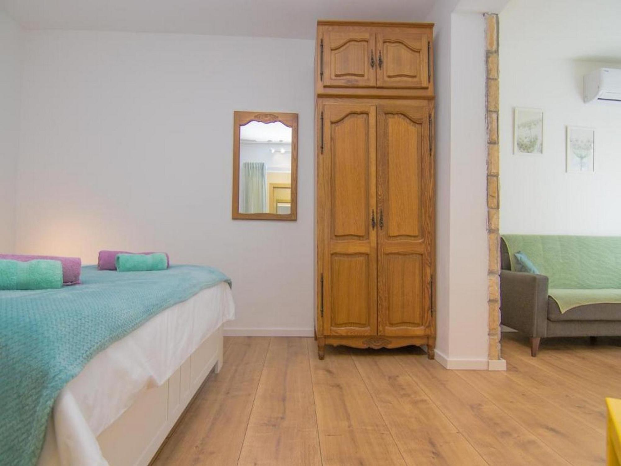 Apartmani Melita Malinska Oda fotoğraf